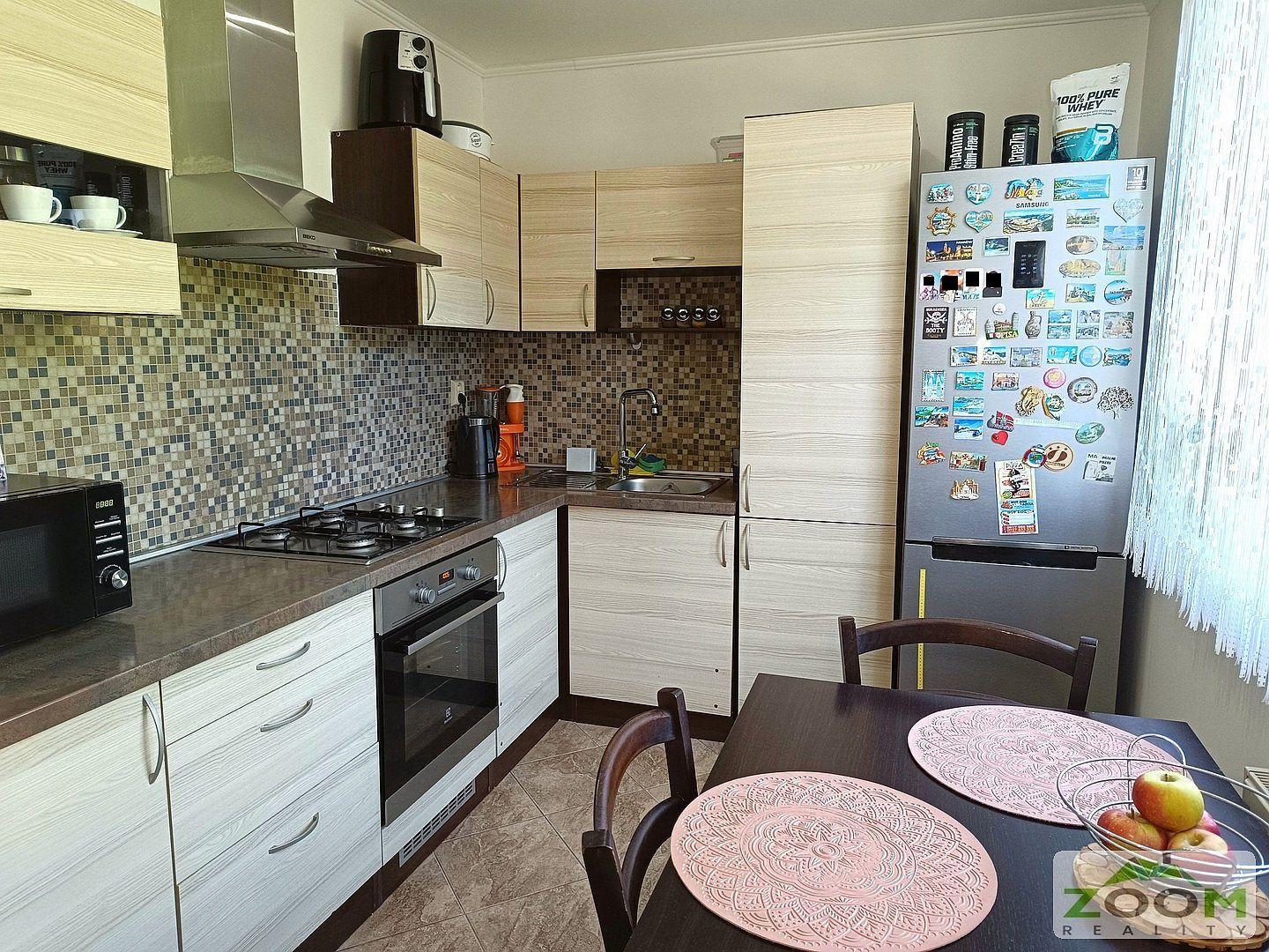 ul. Važecká – 3 izbový kompletne zrekonštruovaný byt s loggiou