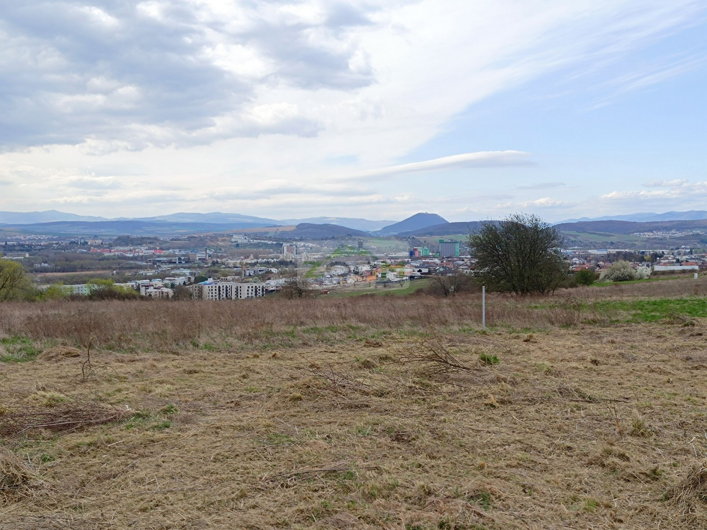 ZAUJÍMAVÁ PONUKA – Investičné stavebné pozemky, Ľubotice/Šalgovík