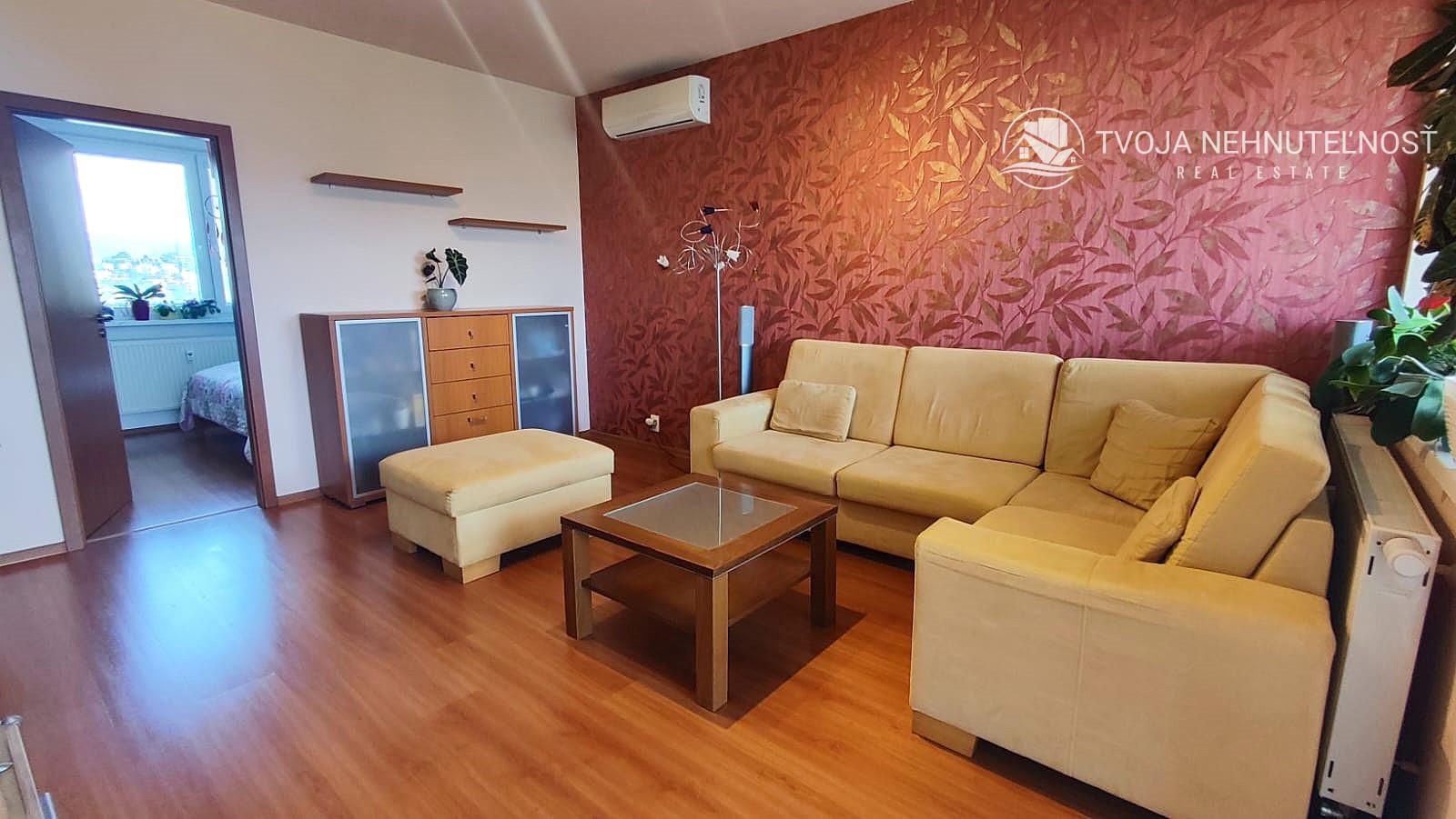 ul. Tomášikova - 3 izbový byt s loggiou