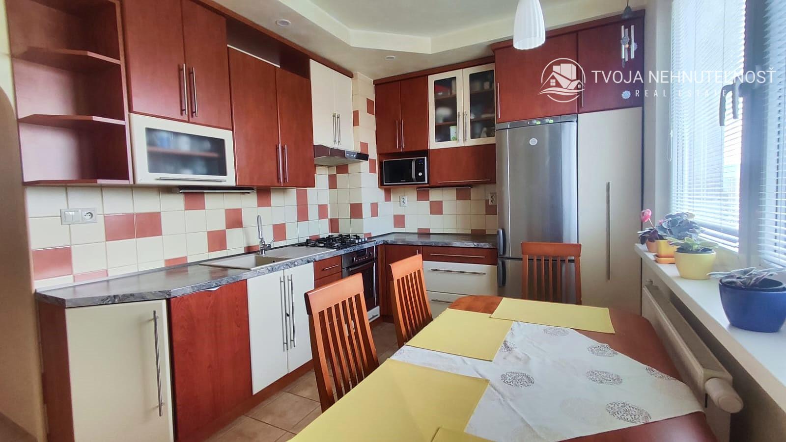 ul. Tomášikova - 3 izbový byt s loggiou