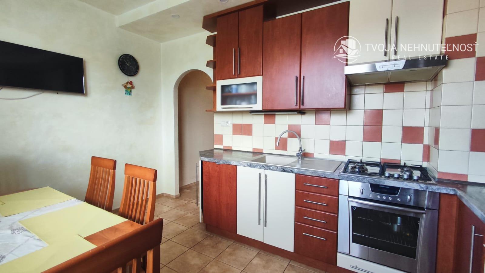 ul. Tomášikova - 3 izbový byt s loggiou