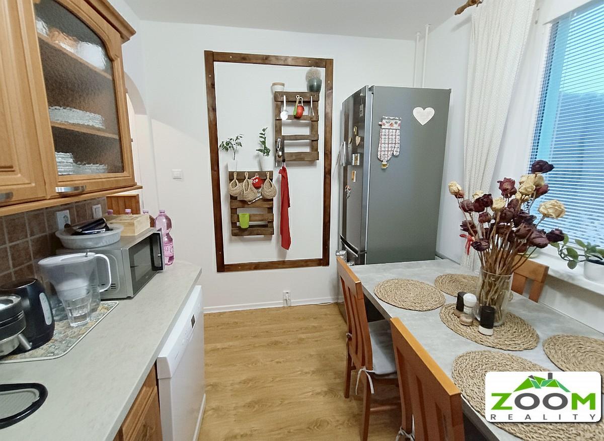 ul. Prostějovská - kompletne zrekonštruovaný 3 izbový byt s loggiou