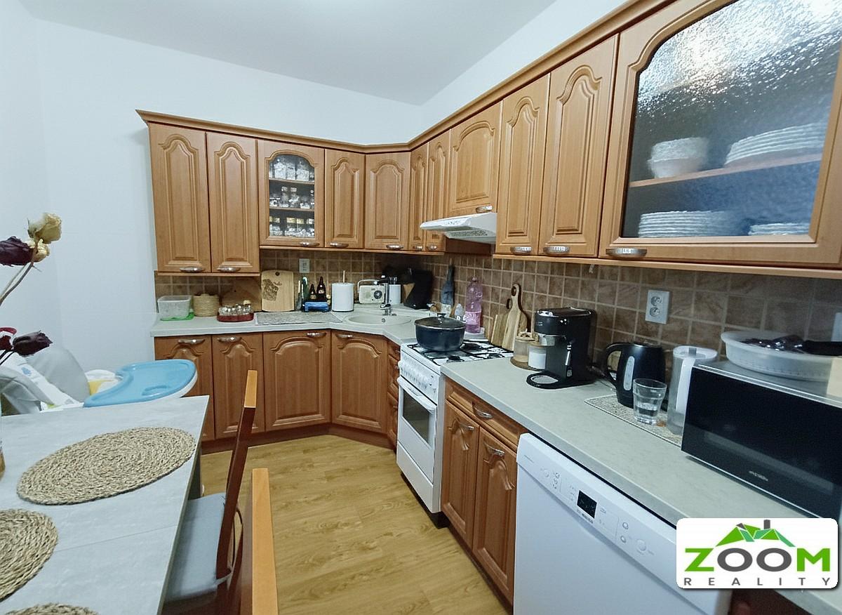 ul. Prostějovská - kompletne zrekonštruovaný 3 izbový byt s loggiou