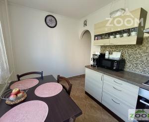 ul. Važecká – 3 izbový kompletne zrekonštruovaný byt s loggiou