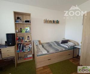 ul. Važecká – 3 izbový kompletne zrekonštruovaný byt s loggiou