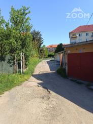 Pavlovičovo námestie – murovaná garáž, 18 m2