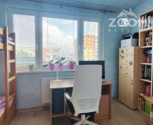 ul. Tomášikova - 3 izbový byt s loggiou