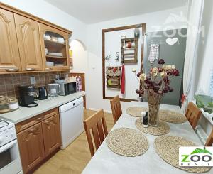 ul. Prostějovská - kompletne zrekonštruovaný 3 izbový byt s loggiou