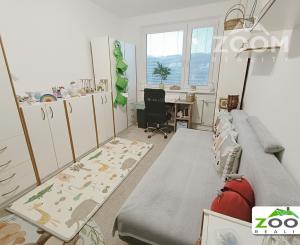 ul. Prostějovská - kompletne zrekonštruovaný 3 izbový byt s loggiou