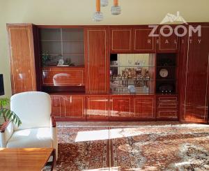 Pavlovičovo nám. - veľkometrážny 2,5 izbový tehlový byt, 72m2