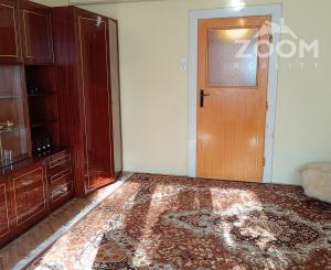 Pavlovičovo nám. - veľkometrážny 2,5 izbový tehlový byt, 72m2