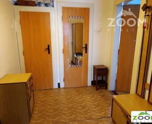 Pavlovičovo nám. - veľkometrážny 2,5 izbový tehlový byt, 72m2