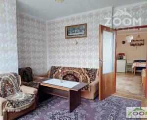 Obec Záhradné - dvojposchodový tehlový RD s veľkou záhradou