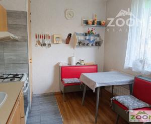 Prešov – sídl. III: 3-izbový byt s veľkou loggiou, 76m2