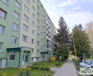 Prešov – sídl. III: 3-izbový byt s veľkou loggiou, 76m2