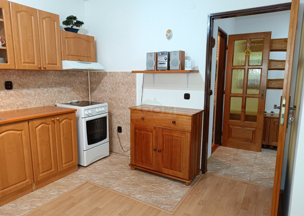 Veľký Šariš - 1 izbový byt s terasou, 44m2