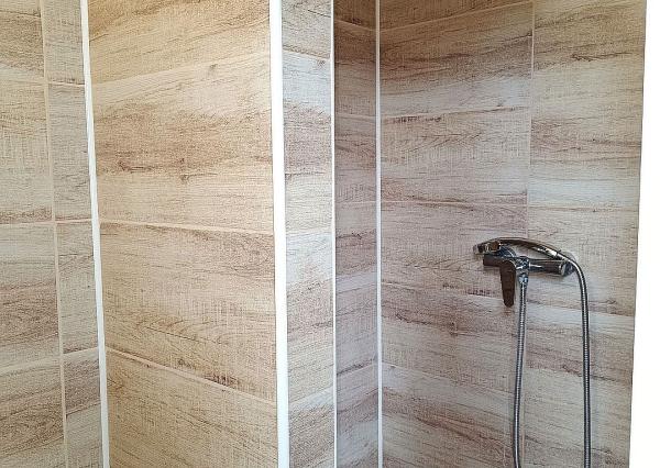 ul. Višňová – moderný 2,5 izbový zrekonštruovaný byt, 64 m2