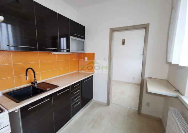 ul. Popradská – 4 izbový zrekonštruovaný byt s halou a s loggiou