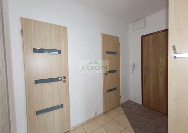 ul. Popradská – 4 izbový zrekonštruovaný byt s halou a s loggiou