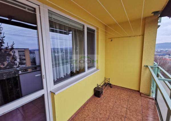 ul. Popradská – 4 izbový zrekonštruovaný byt s halou a s loggiou