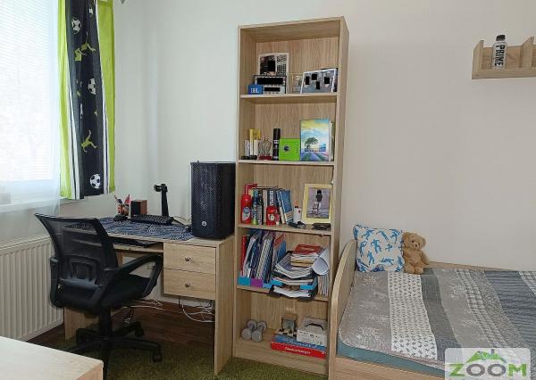 ul. Važecká – 3 izbový kompletne zrekonštruovaný byt s loggiou