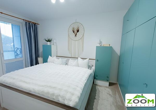 ul. Prostějovská - kompletne zrekonštruovaný 3 izbový byt s loggiou