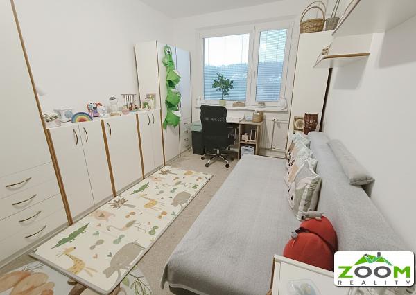 ul. Prostějovská - kompletne zrekonštruovaný 3 izbový byt s loggiou