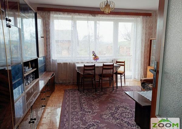 Obec Záhradné - dvojposchodový tehlový RD s veľkou záhradou