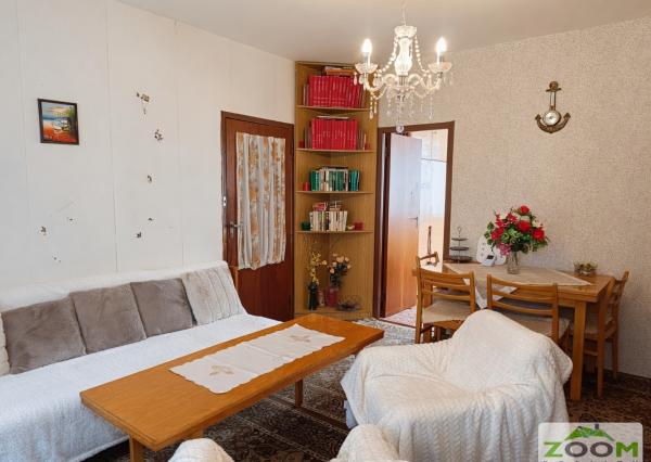 Prešov – sídl. III: 3-izbový byt s veľkou loggiou, 76m2