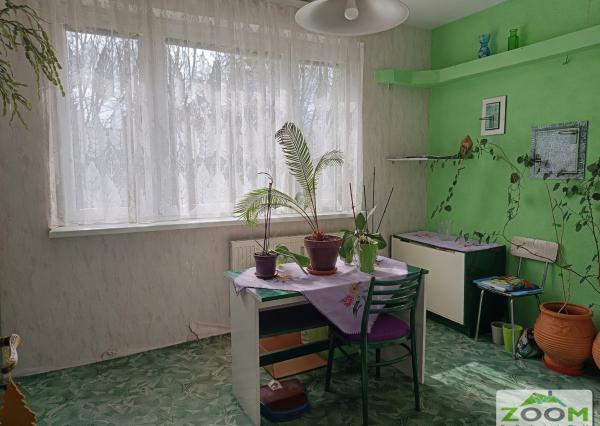 Prešov – sídl. III: 3-izbový byt s veľkou loggiou, 76m2