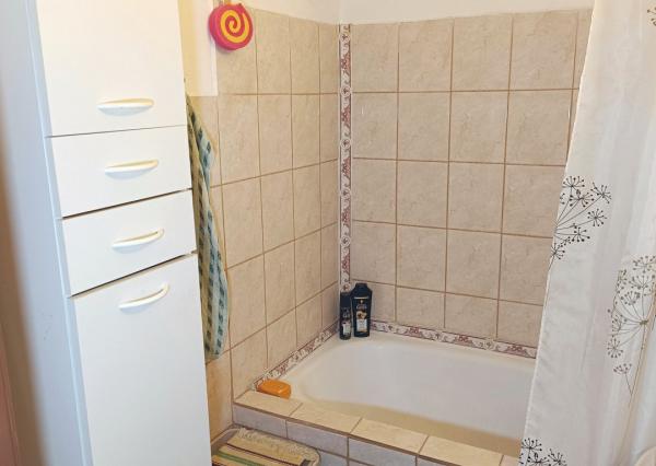 Prešov – sídl. III: 3-izbový byt s veľkou loggiou, 76m2