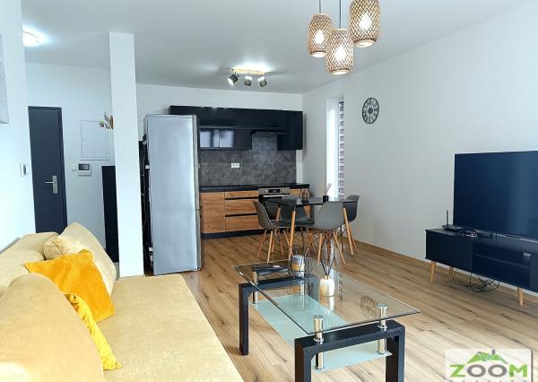 PRENÁJOM - 2 izbový byt s loggiou, podlahovým kúrením a park. miestom