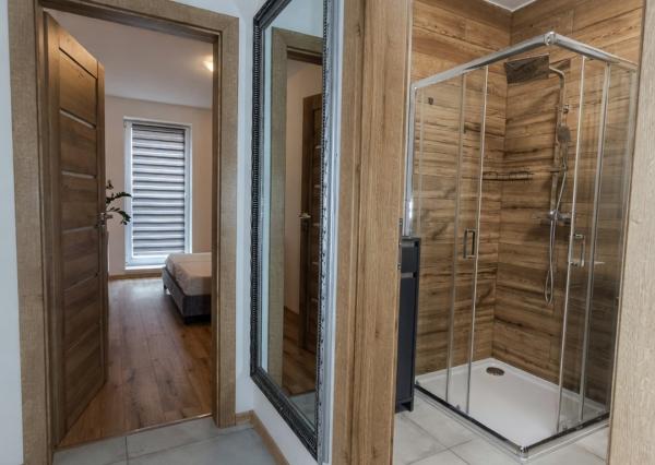 PRENÁJOM - 2 izbový byt s loggiou, podlahovým kúrením a park. miestom