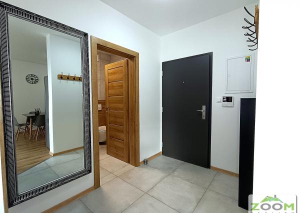 PRENÁJOM - 2 izbový byt s loggiou, podlahovým kúrením a park. miestom