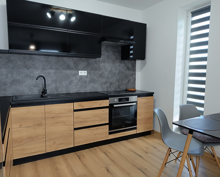 Areál Bulgari - 2 izbový apartmán v novostavbe, 52 m2